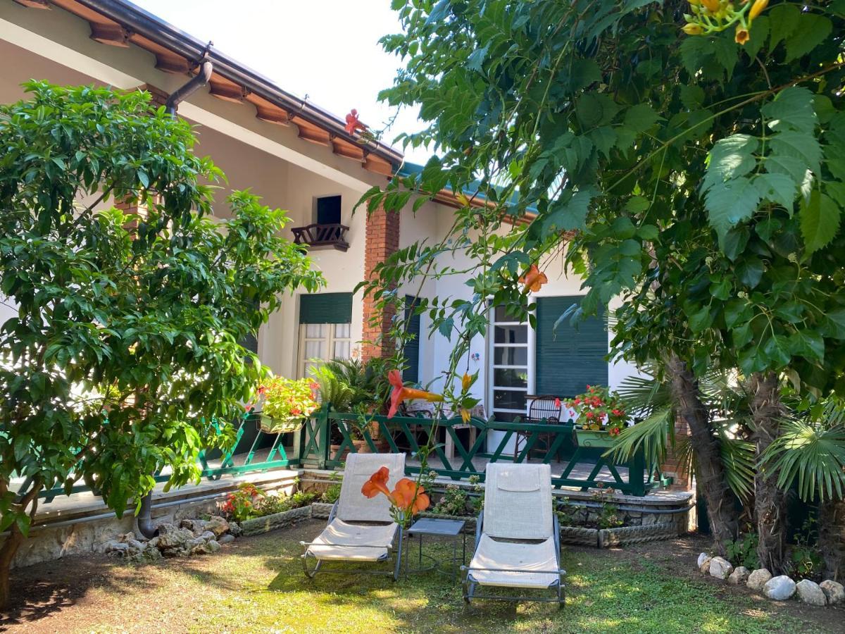 Casa Vacanze Gabbianella Villa Con Giardino Lungolago Maderno トスコラーノ・マデルノ エクステリア 写真