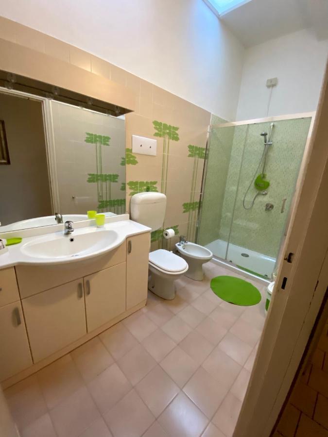 Casa Vacanze Gabbianella Villa Con Giardino Lungolago Maderno トスコラーノ・マデルノ エクステリア 写真