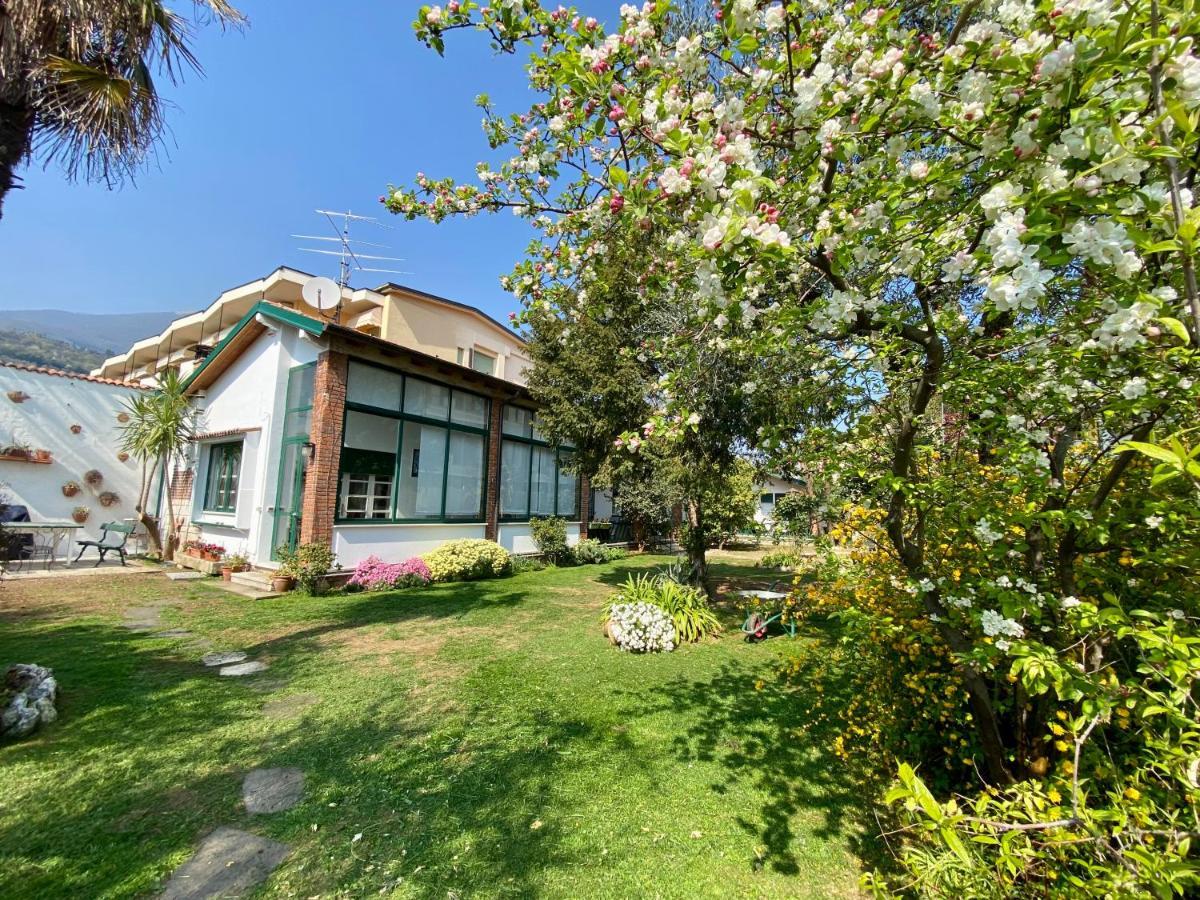 Casa Vacanze Gabbianella Villa Con Giardino Lungolago Maderno トスコラーノ・マデルノ エクステリア 写真