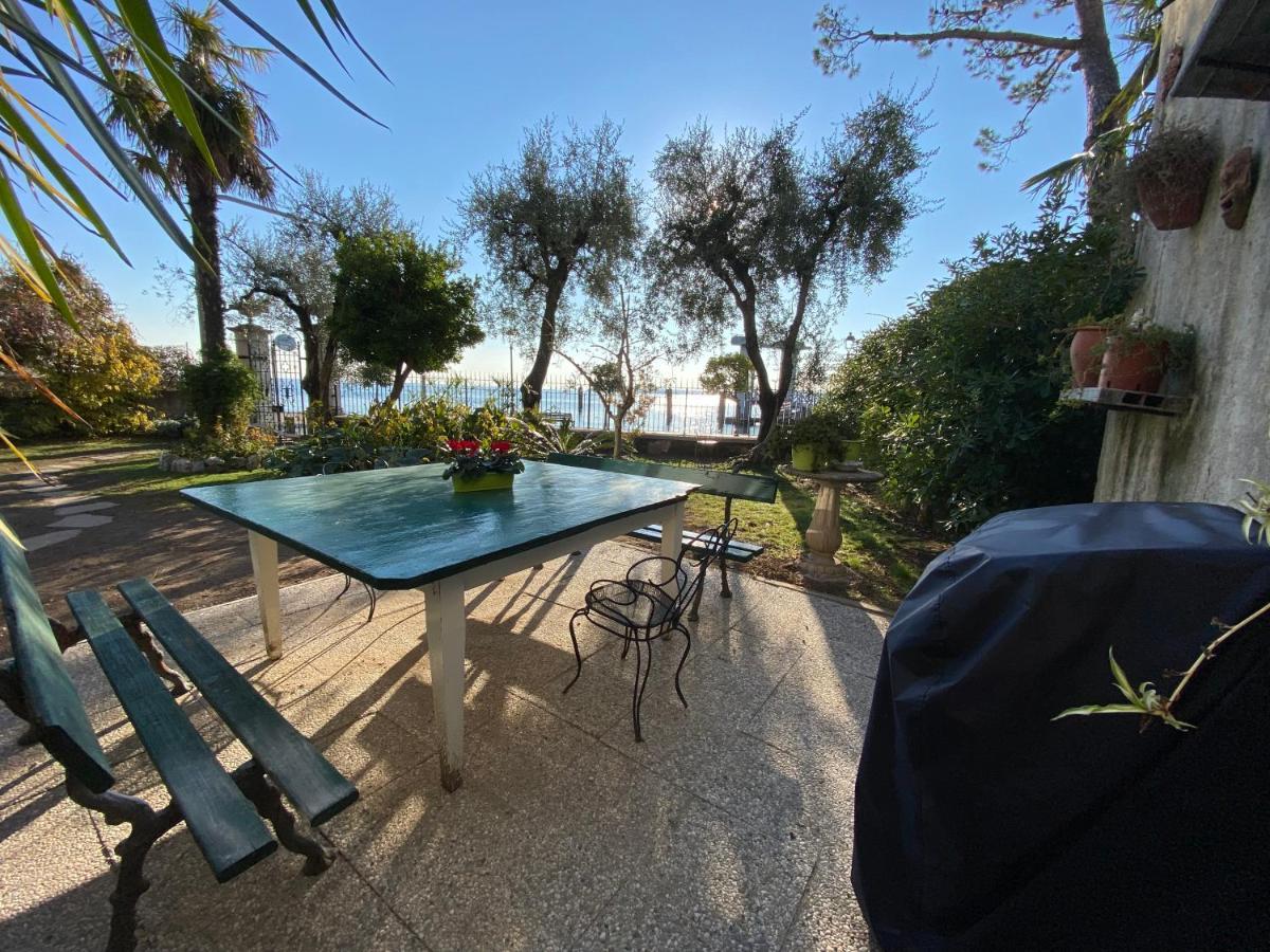 Casa Vacanze Gabbianella Villa Con Giardino Lungolago Maderno トスコラーノ・マデルノ エクステリア 写真