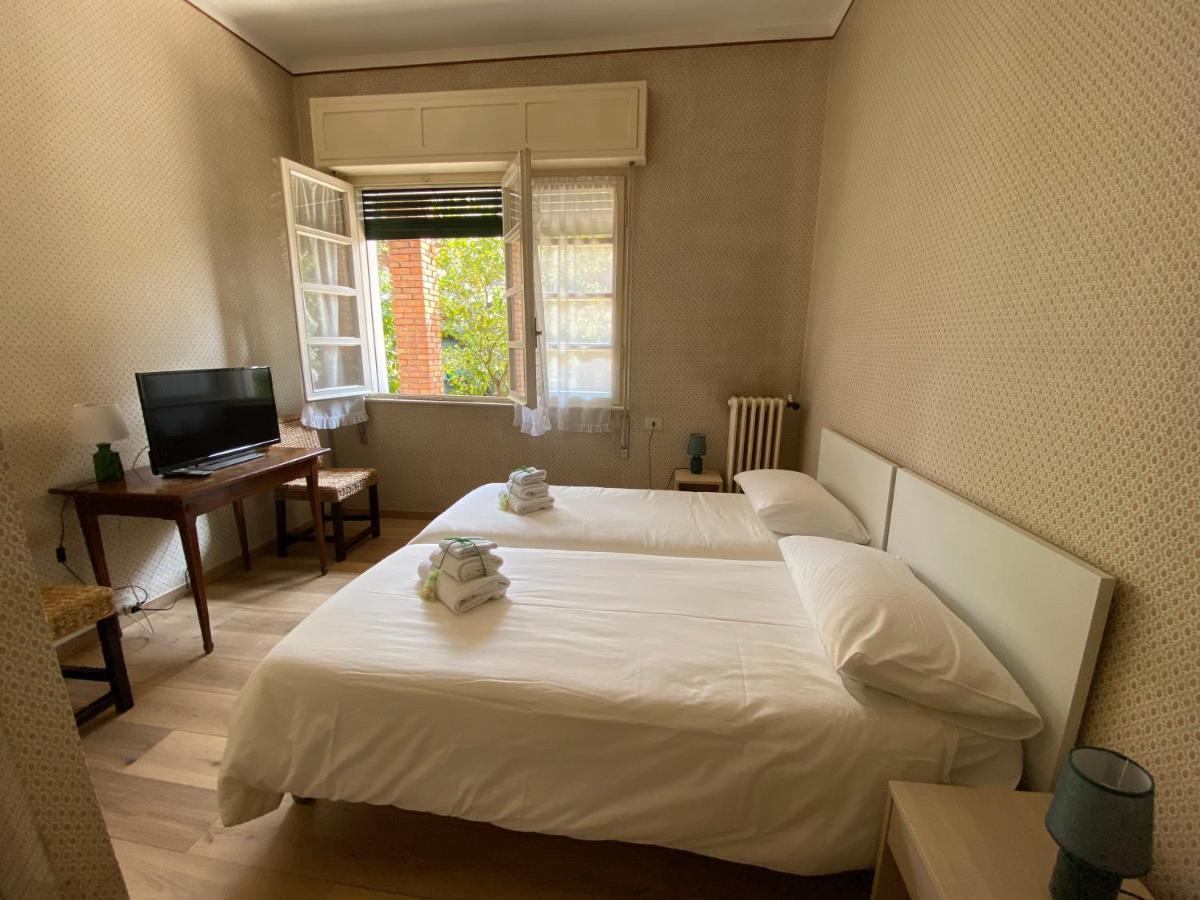 Casa Vacanze Gabbianella Villa Con Giardino Lungolago Maderno トスコラーノ・マデルノ エクステリア 写真